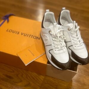 Neo Runaway Sneaker - White/Brown - Louis Vuitton - Womens